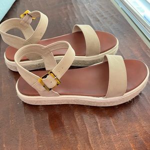 Women’s Sandals